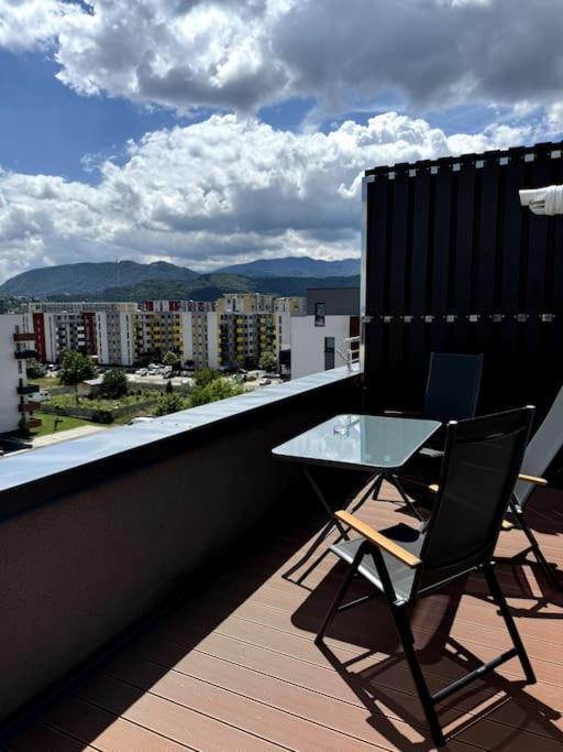 Seville Studio Cu Terasa & Vedere La Munte Braşov Exterior foto